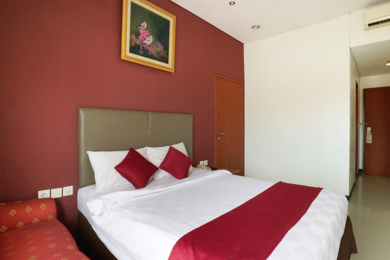 Hotel Blue Pacific Jakarta Eksteriør bilde